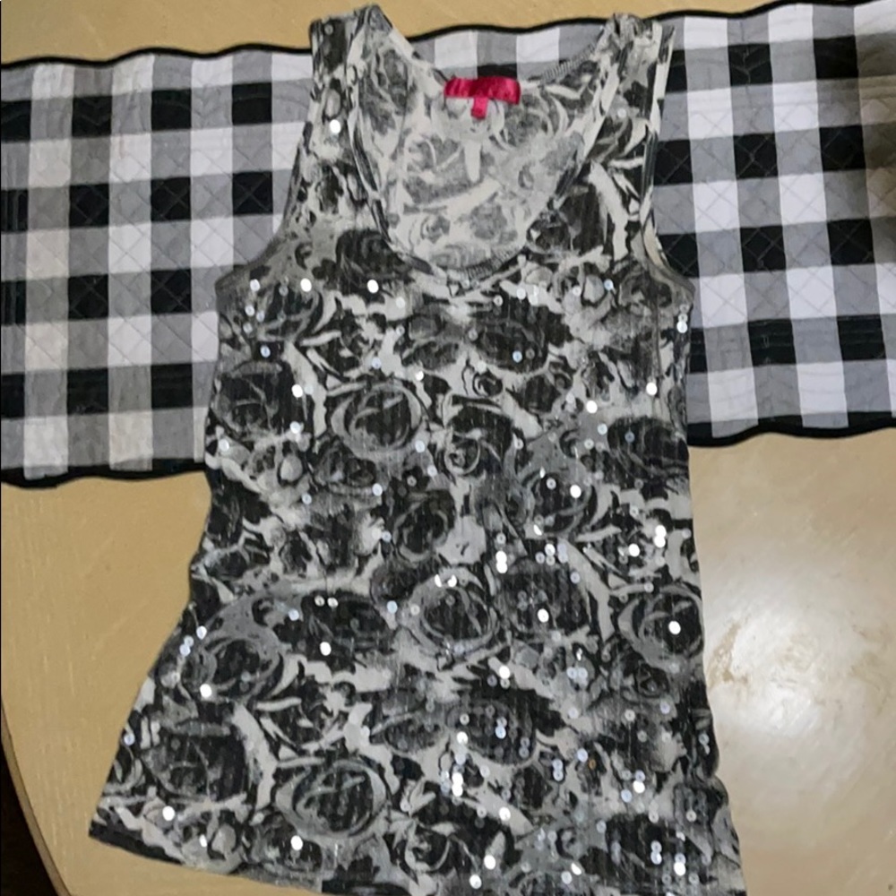 Women’s tank top